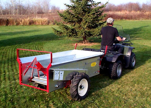 Manure Spreader - 28 Cu. Ft. Capacity