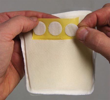 Tapeless Reusable Non-Adhesive Dressing System - Velcoins